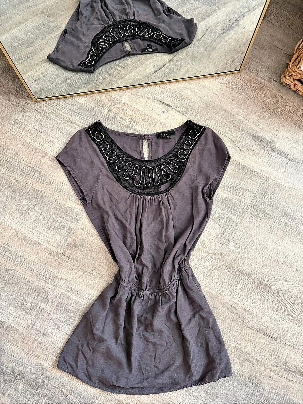 Vtg XXI Forever 21 Charcoal Gray Beaded Mesh Collar Tunic Top Mini Dress XS